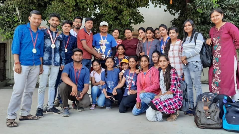 Smt. Laxmibai Radhakisan Toshniwal College of Commerce Akola Sports photo 9