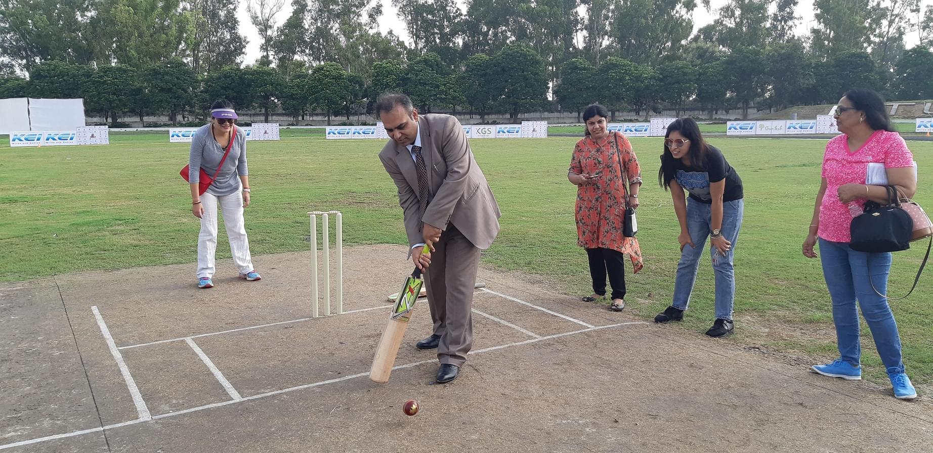 Indian Institute of Finance Greater Noida Extra Curriculars photo 7