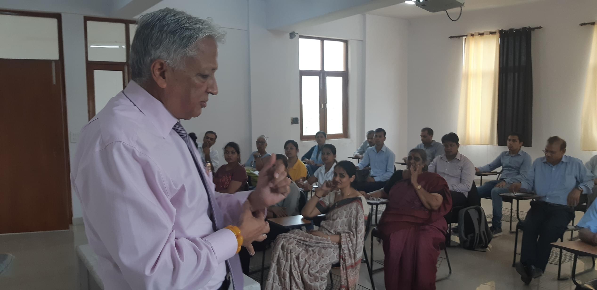 Indian Institute of Finance Greater Noida Extra Curriculars photo 9