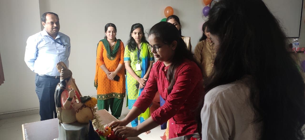 Trinity College of Pharmacy Pune Teachers Day photo 5