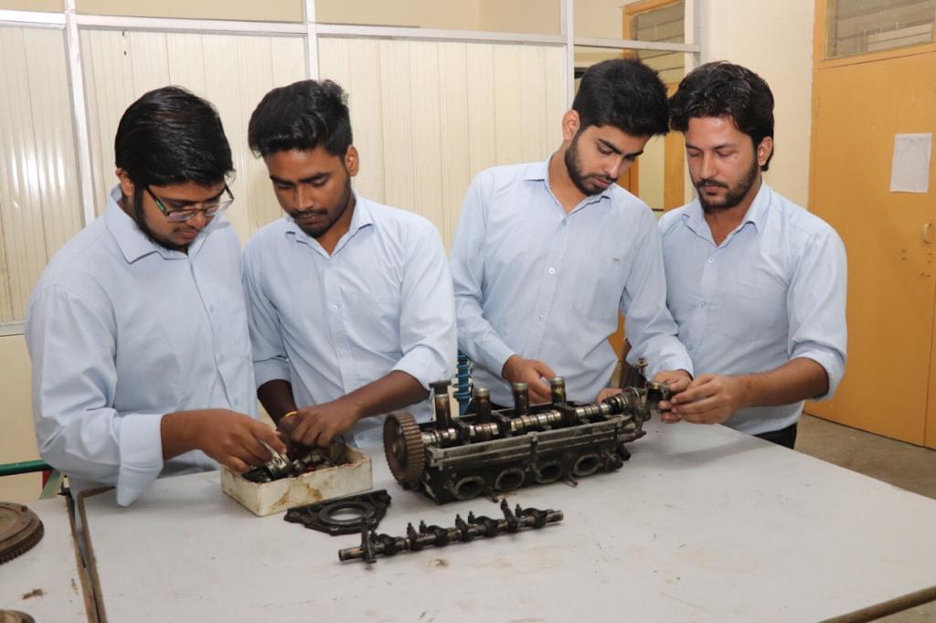 GNIOT Workshop photo 6