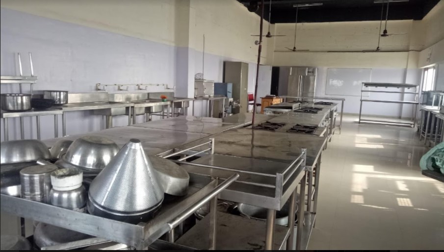 Heritage Institute of Hotel and Tourism Agra Lab Photographs photo 8