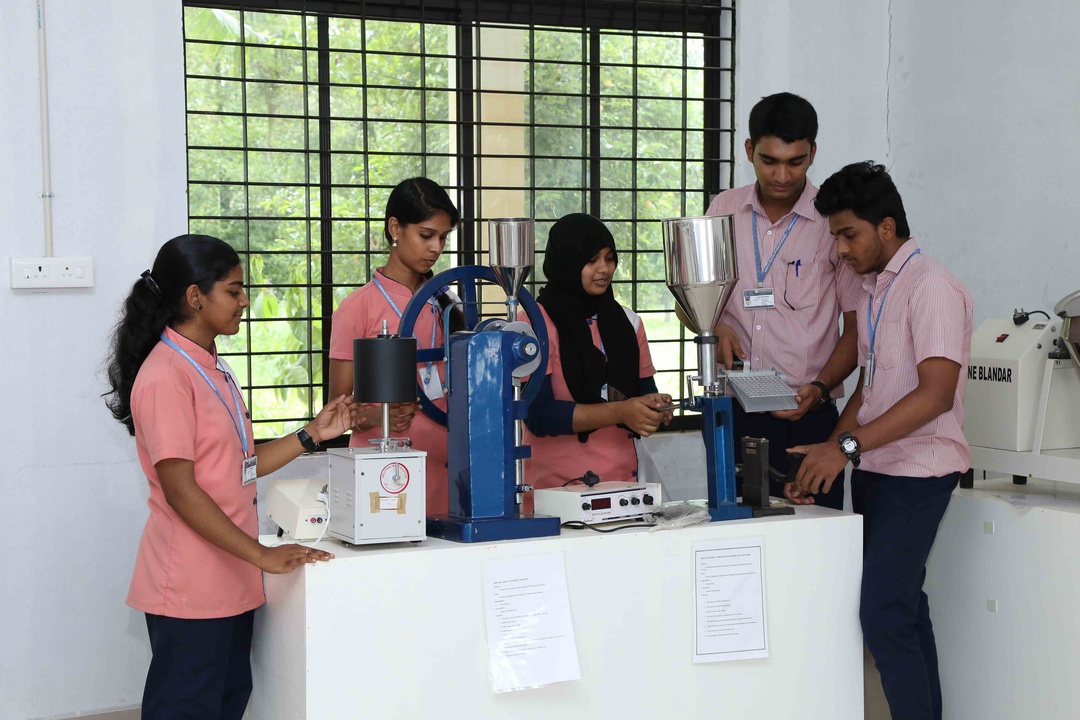 Dr.Moopen's College of Pharmacy Wayanad Dr.Moopen's College of Pharmacy Photos photo 3