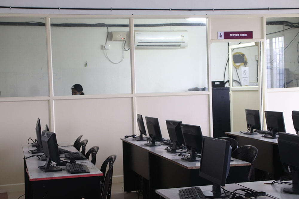 KMP College Of Pharmacy Ernakulam Campus & Facility photo 6