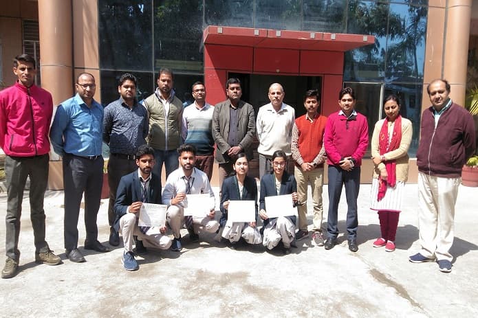 Kunwar Satya Vira College of Engineering and Management Bijnor Hackathon photo 9