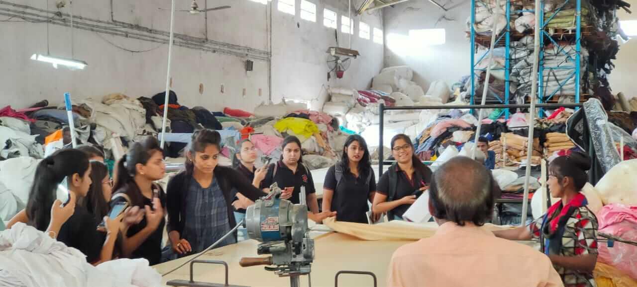 Cadence Academy Nagpur Industrial Visits photo 6