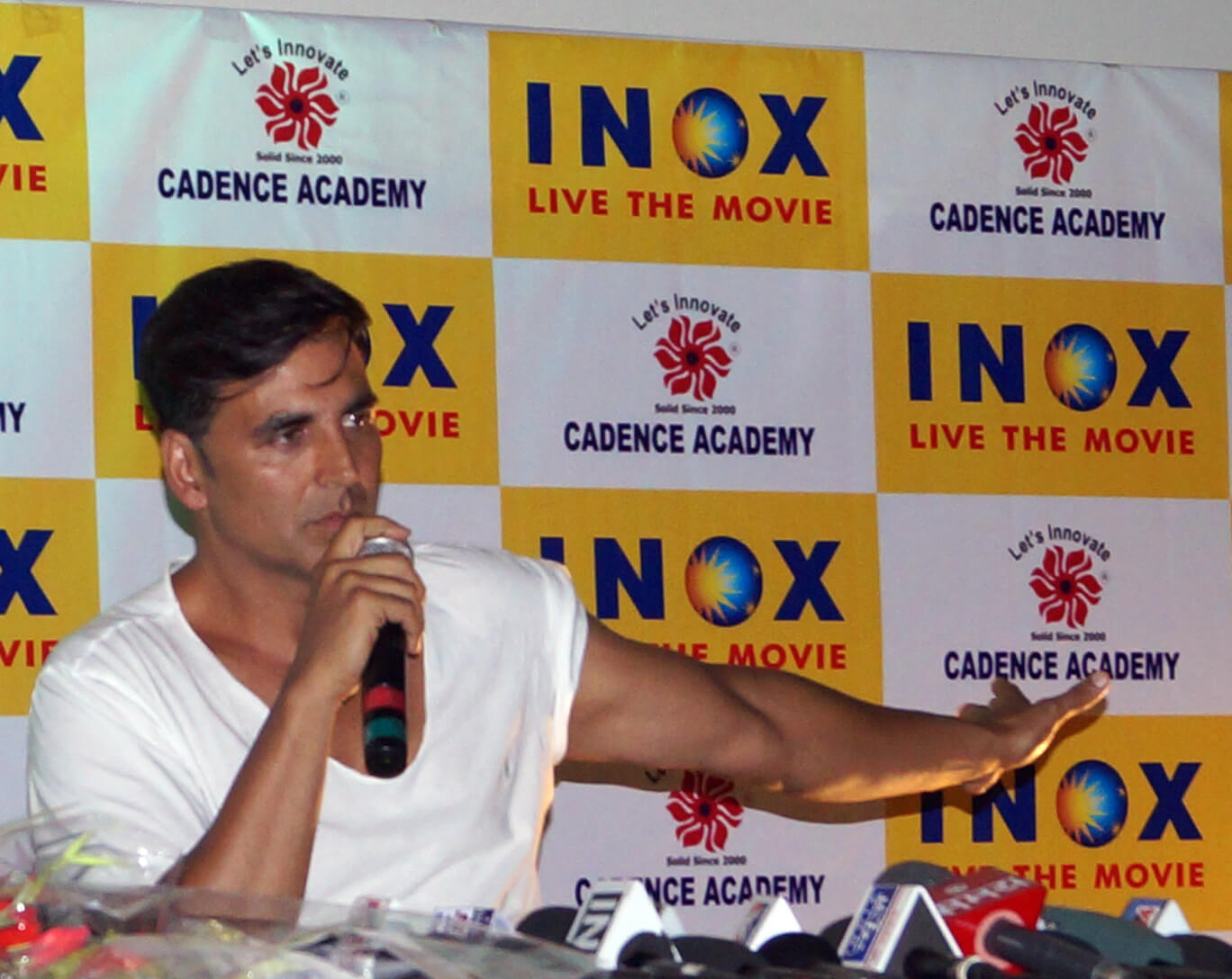 Cadence Academy Nagpur Celebrity Visits photo 11