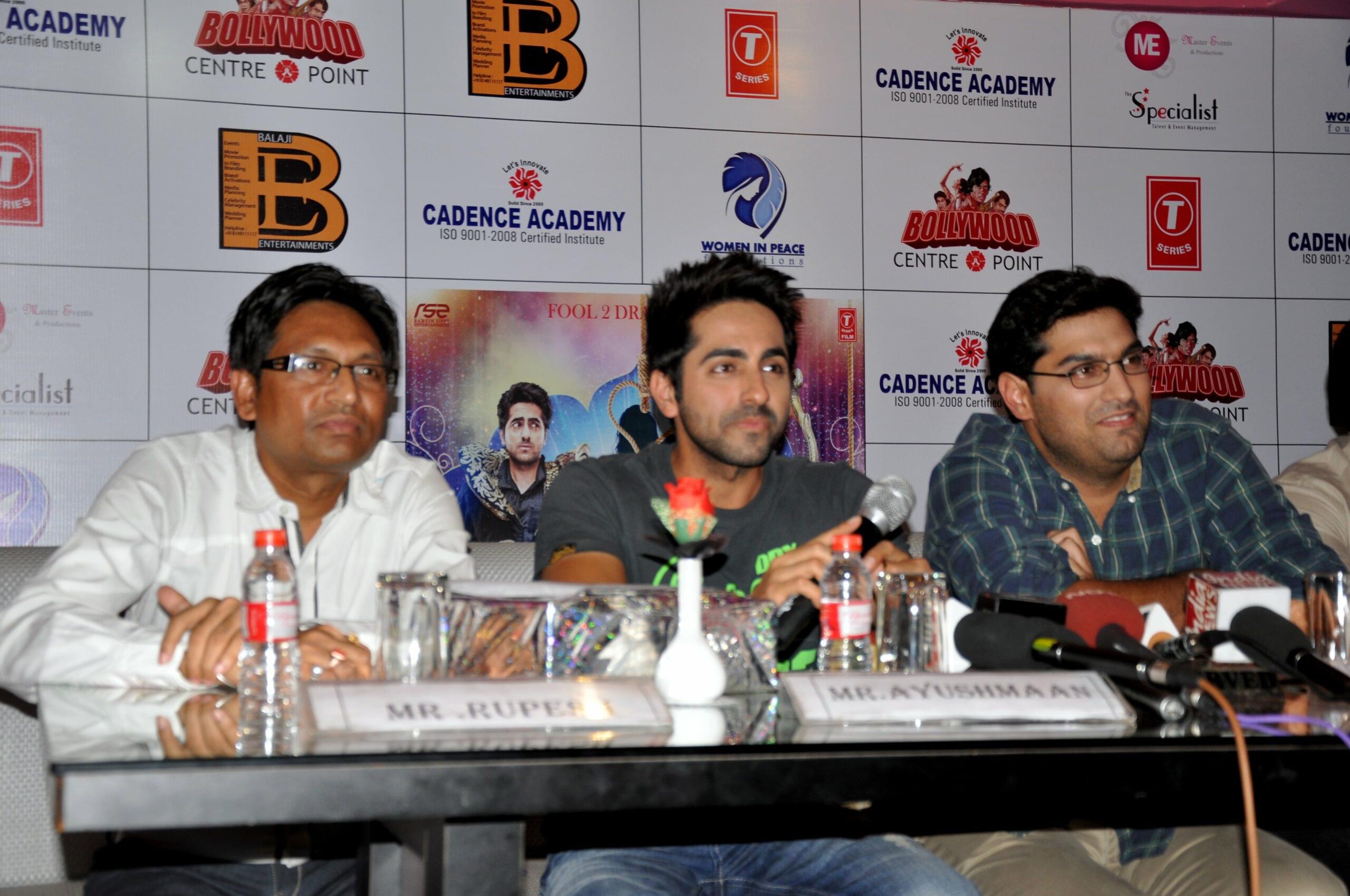 Cadence Academy Nagpur Celebrity Visits photo 9