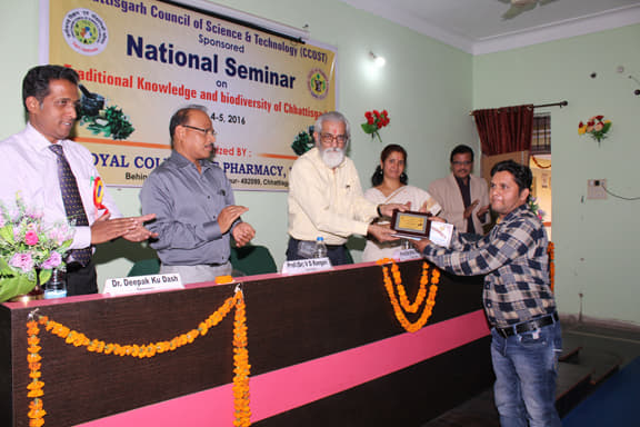 Royal College of Pharmacy Raipur Seminar photo 5