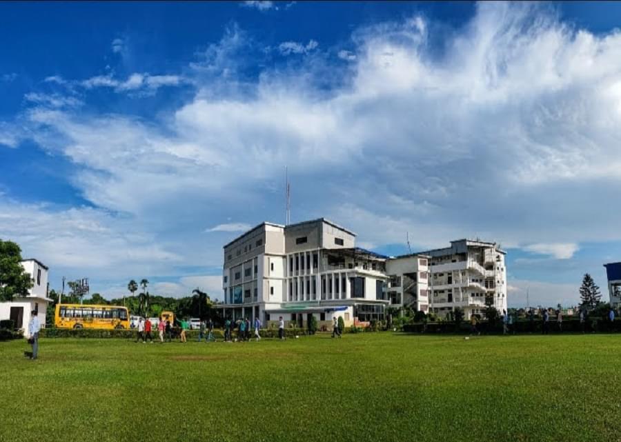 ISM Patna Academic Building photo 5