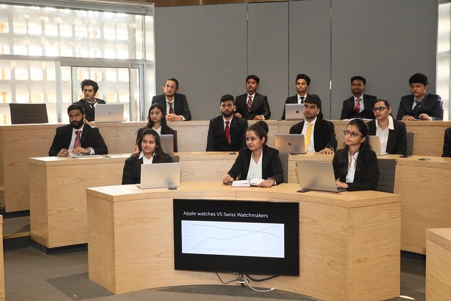 DY Patil  Patil, VPSM Students photo 26