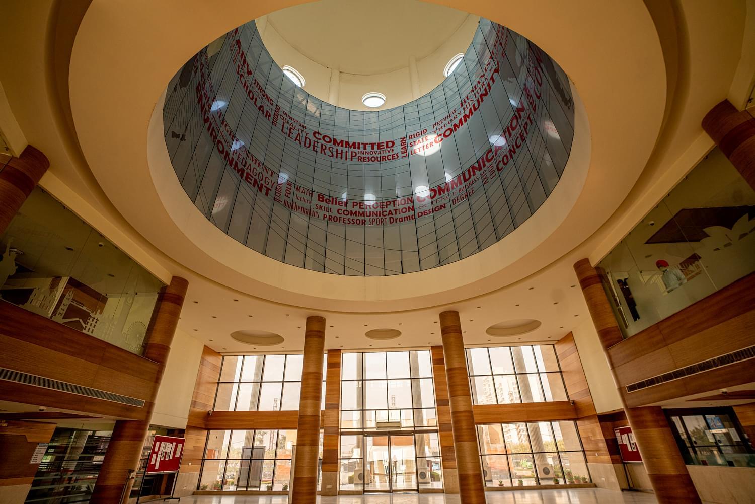 KR Mangalam University, School of Legal Studies Campus with Facilities photo 19