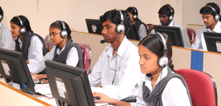 Sri Chaitanya Institute of Technology & Research Khammam Computer Lab photo 4