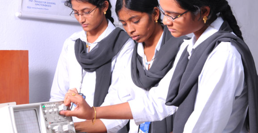Sri Chaitanya Institute of Technology & Research Khammam Lab photo 7