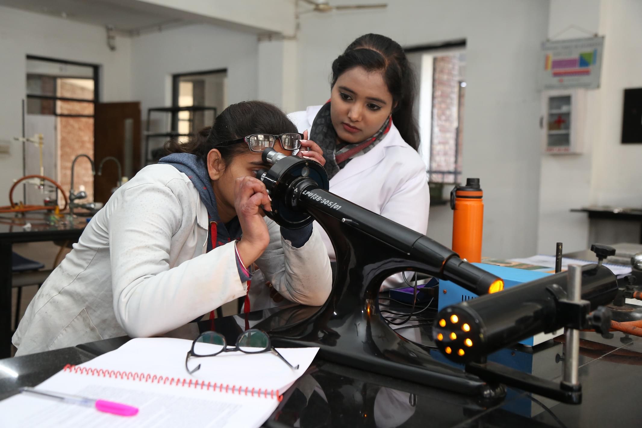 LPU LPU Pharmacy Lab photo 1