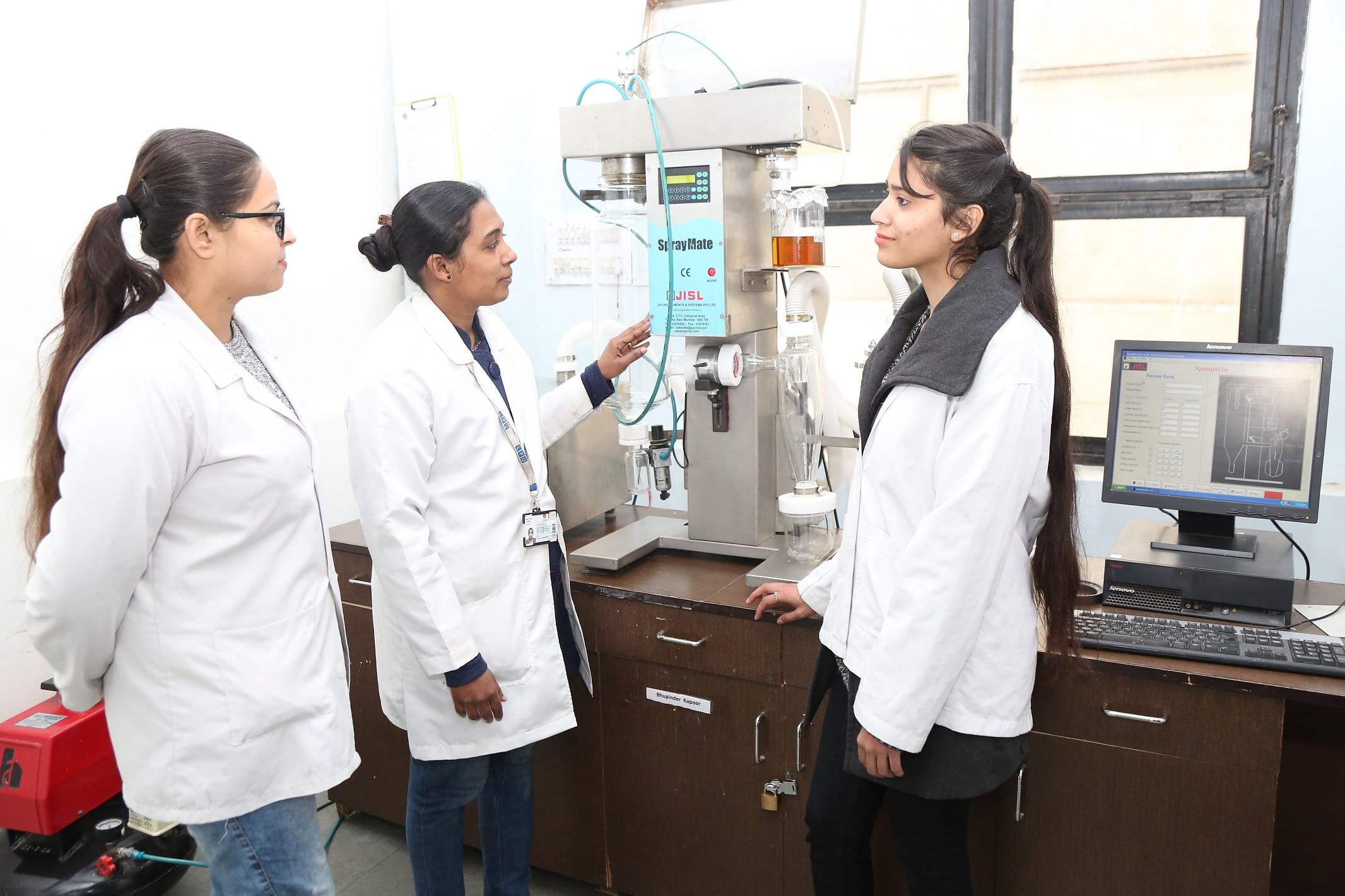 LPU LPU Pharmacy Lab photo 2