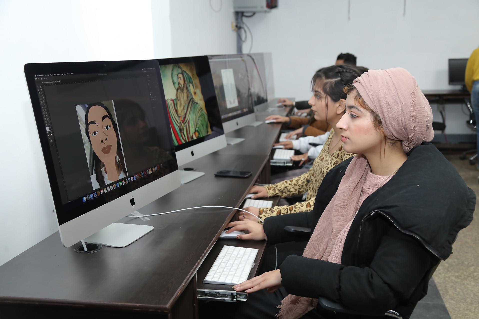 LPU LPU Fashion Lab photo 4