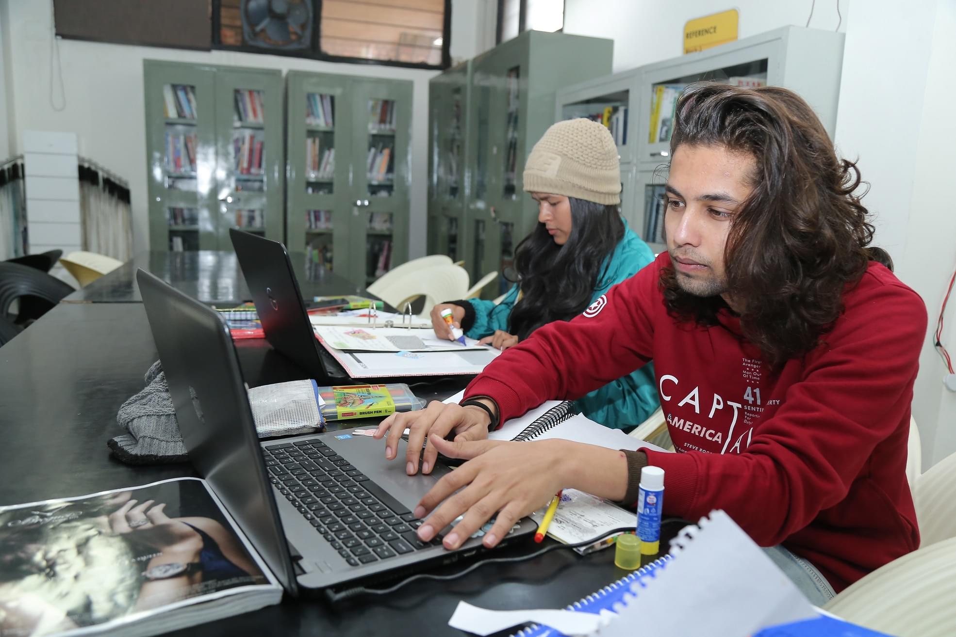 LPU LPU Fashion Lab photo 5