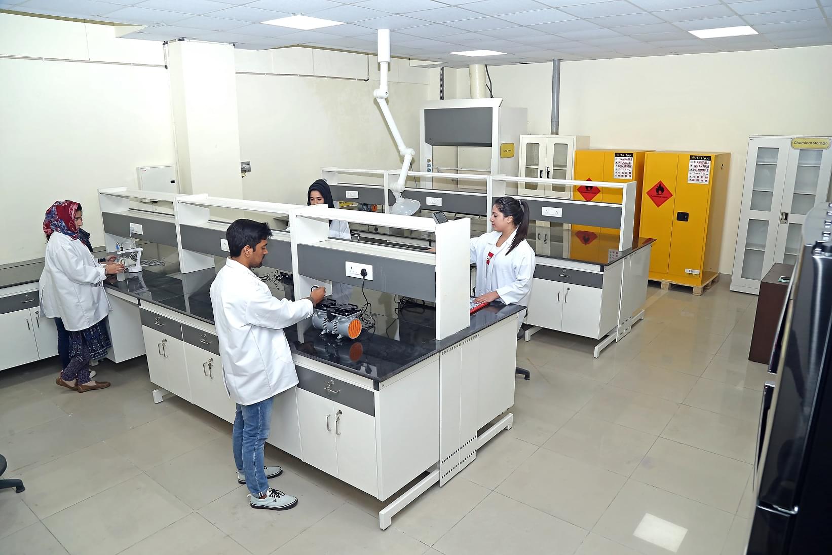 LPU Sample Preparation Lab photo 3