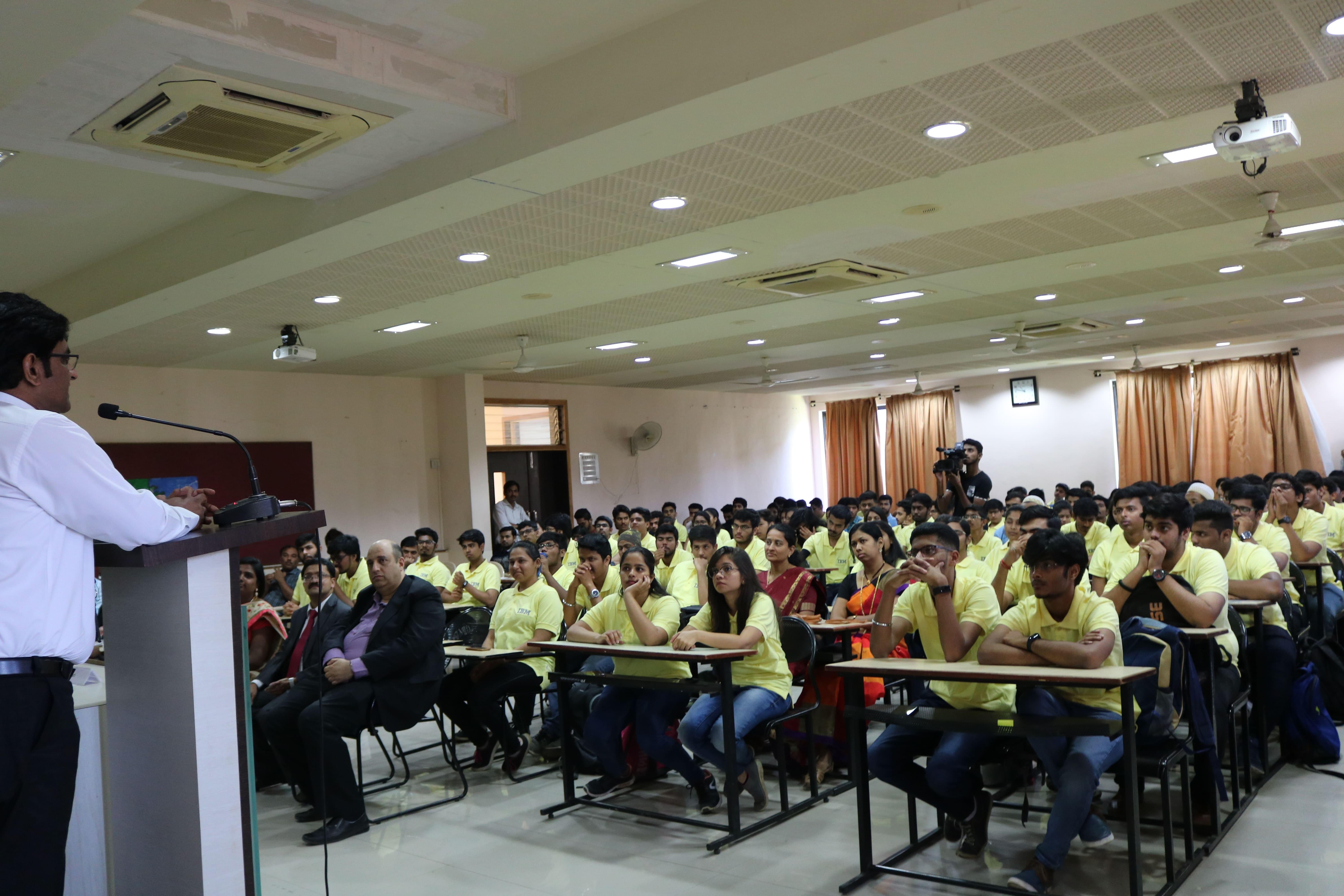 Vishwakarma University Pune Industry Interaction photo 1