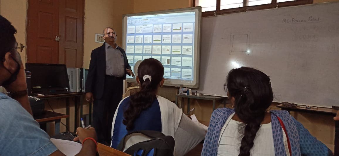 Seth Badrilal Khandelwal Education College Durg Extra Curriculars photo 14