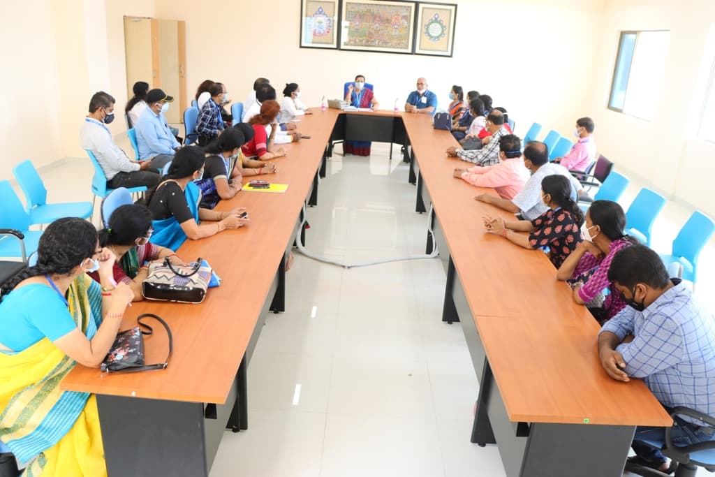 Sri Jagannath Medical College & Hospital, Puri Faculty photo 3