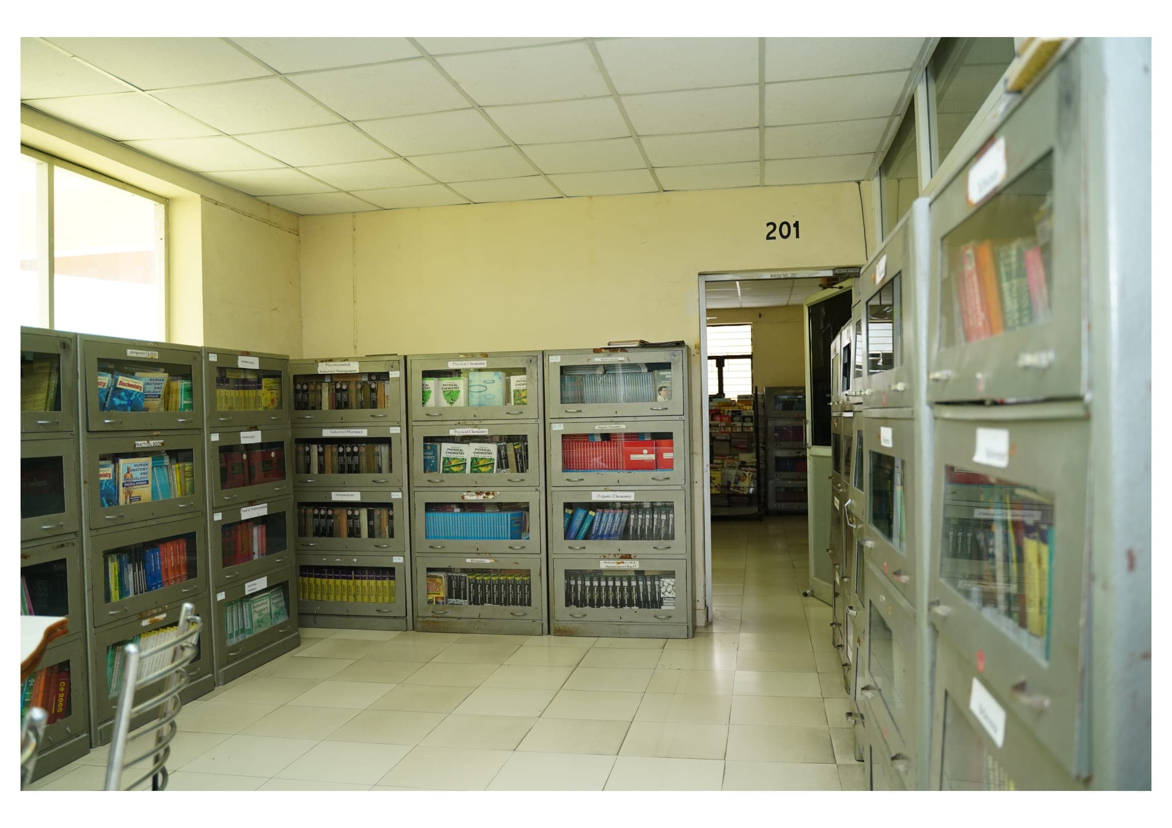 I.P.S.R. Group of Institutions Lucknow Library photo 2