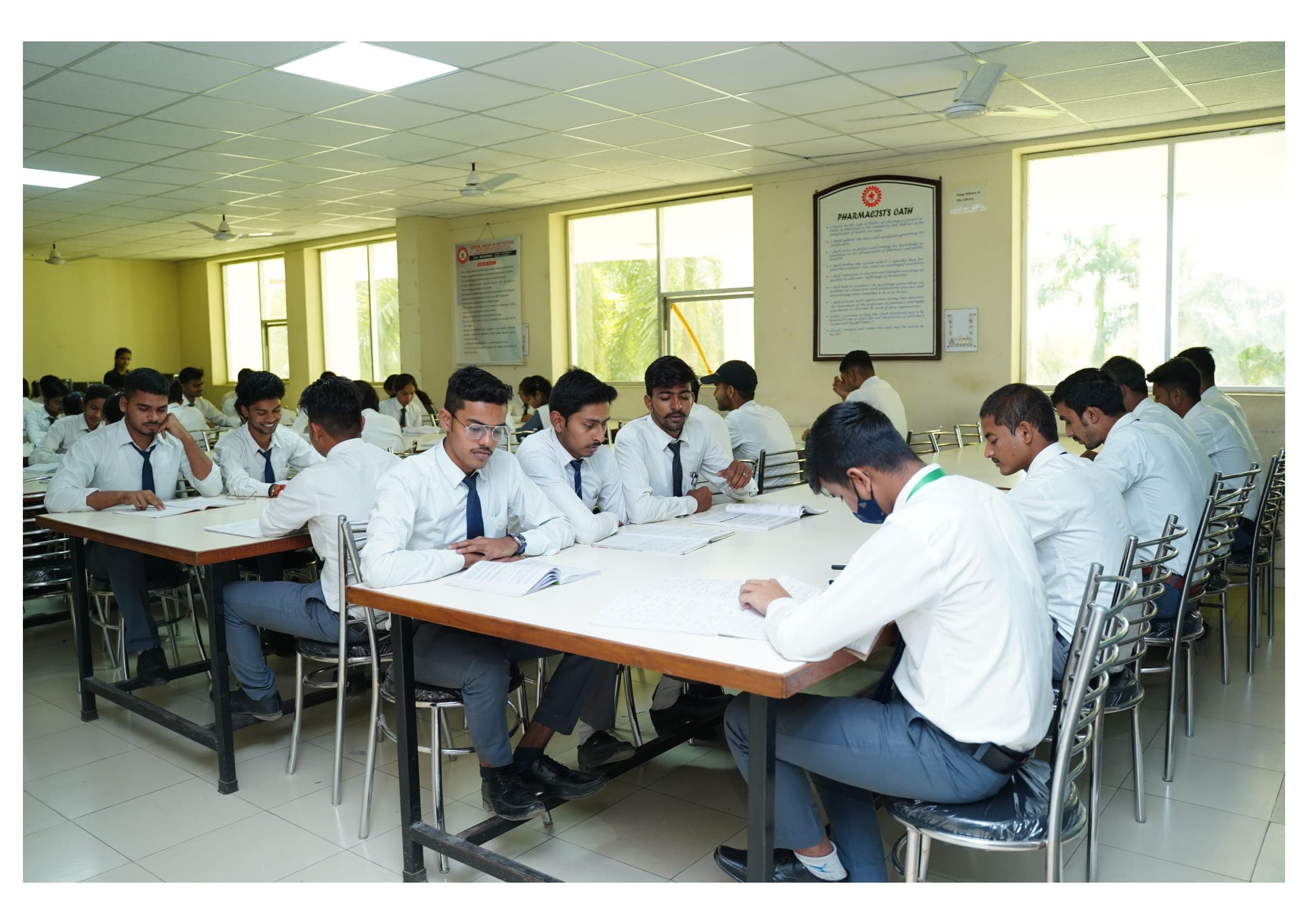 I.P.S.R. Group of Institutions Lucknow Library photo 3