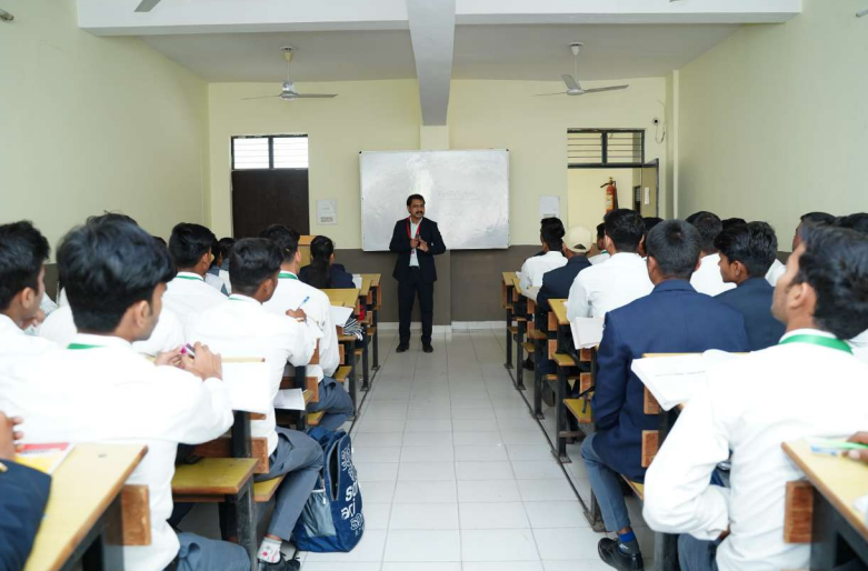 I.P.S.R. Group of Institutions Lucknow Class Room photo 4