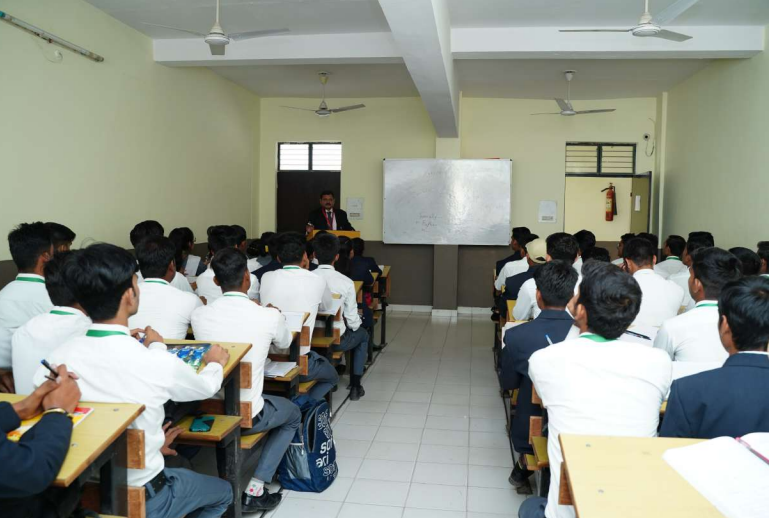 I.P.S.R. Group of Institutions Lucknow Class Room photo 5