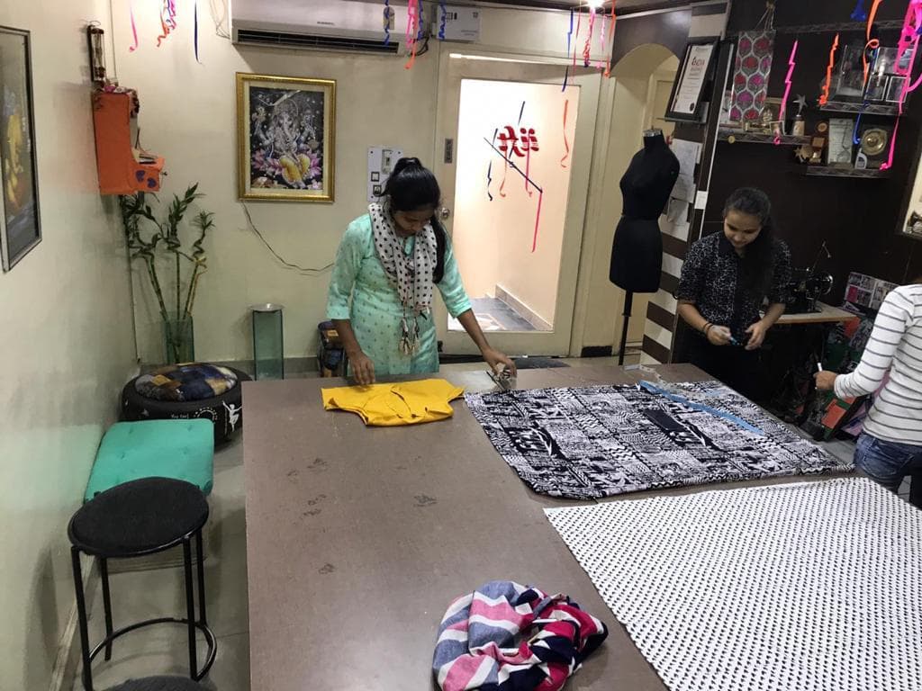 International Institute of Fashion Technology Naraina Classroom photo 9