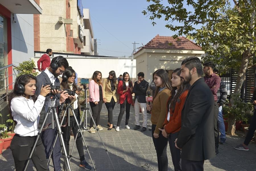 India Today Media Institute Noida Campus photo 3