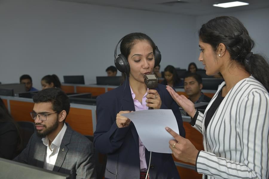 India Today Media Institute Noida Campus photo 11