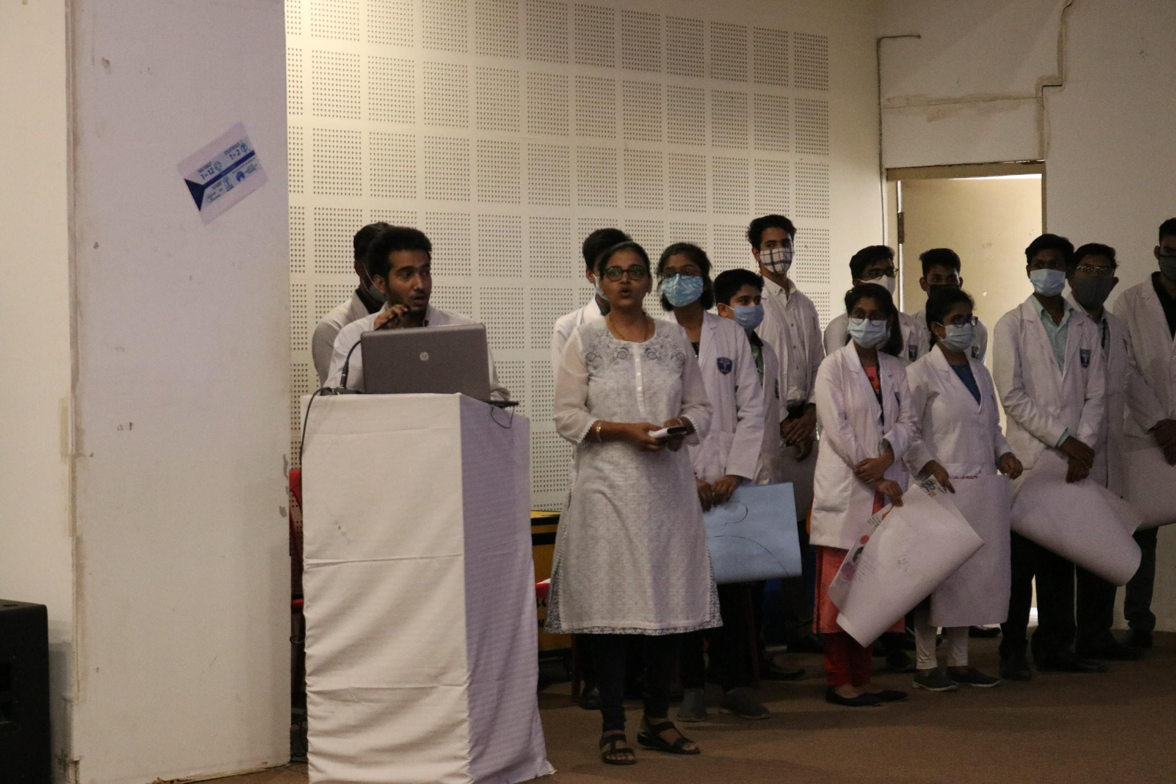 RIMS Raipur Seminar Presentation by Interns on Road Traffic Accident and Safety photo 4