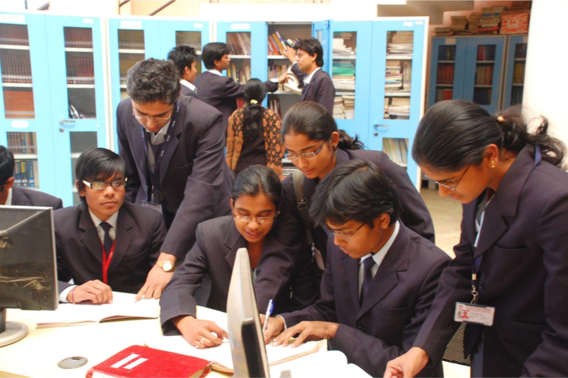 Radharaman Institute of Nursing Bhopal Campus photo 4