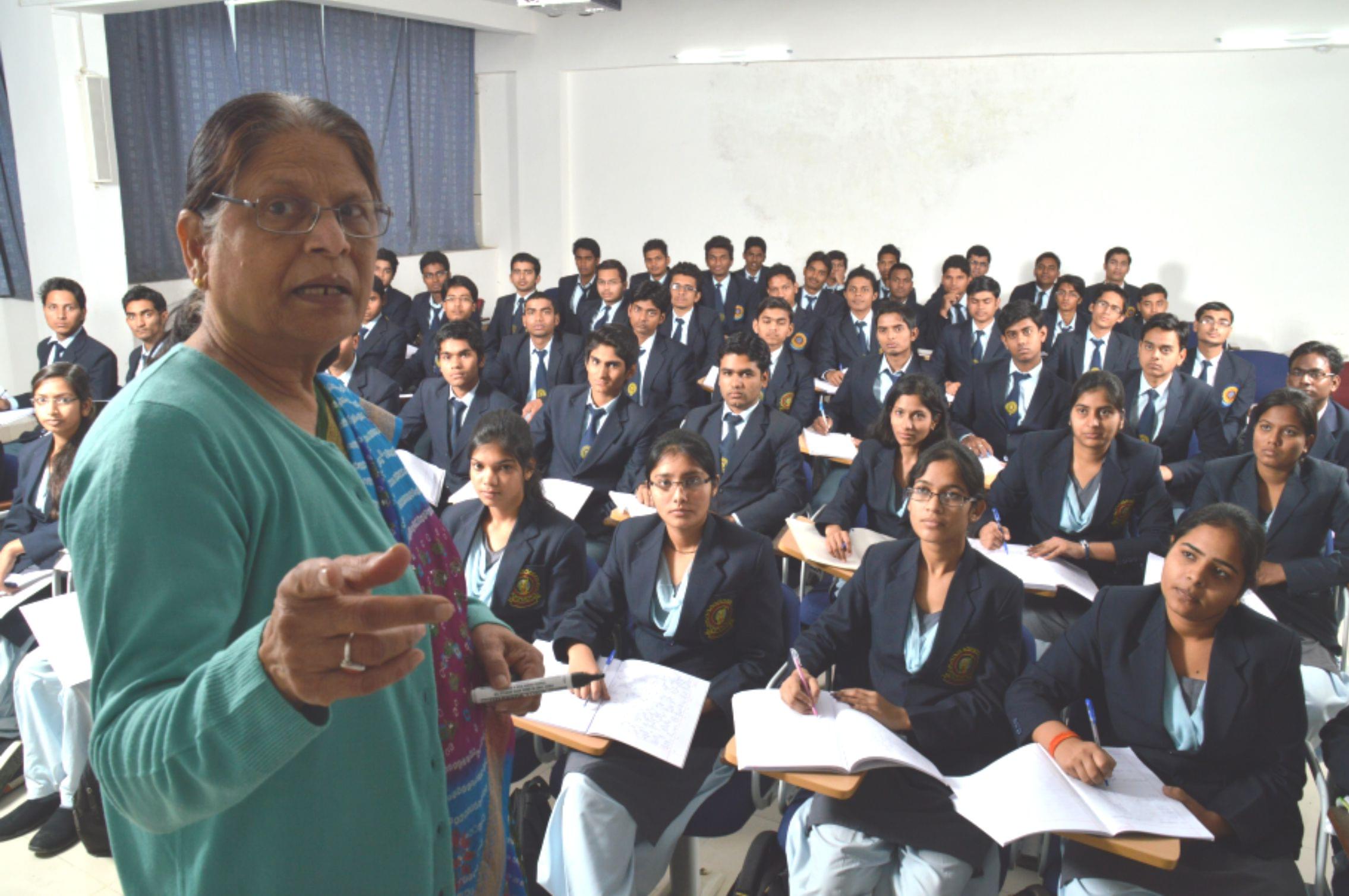 Radharaman Engineering College Bhopal Campus & Facilities photo 2