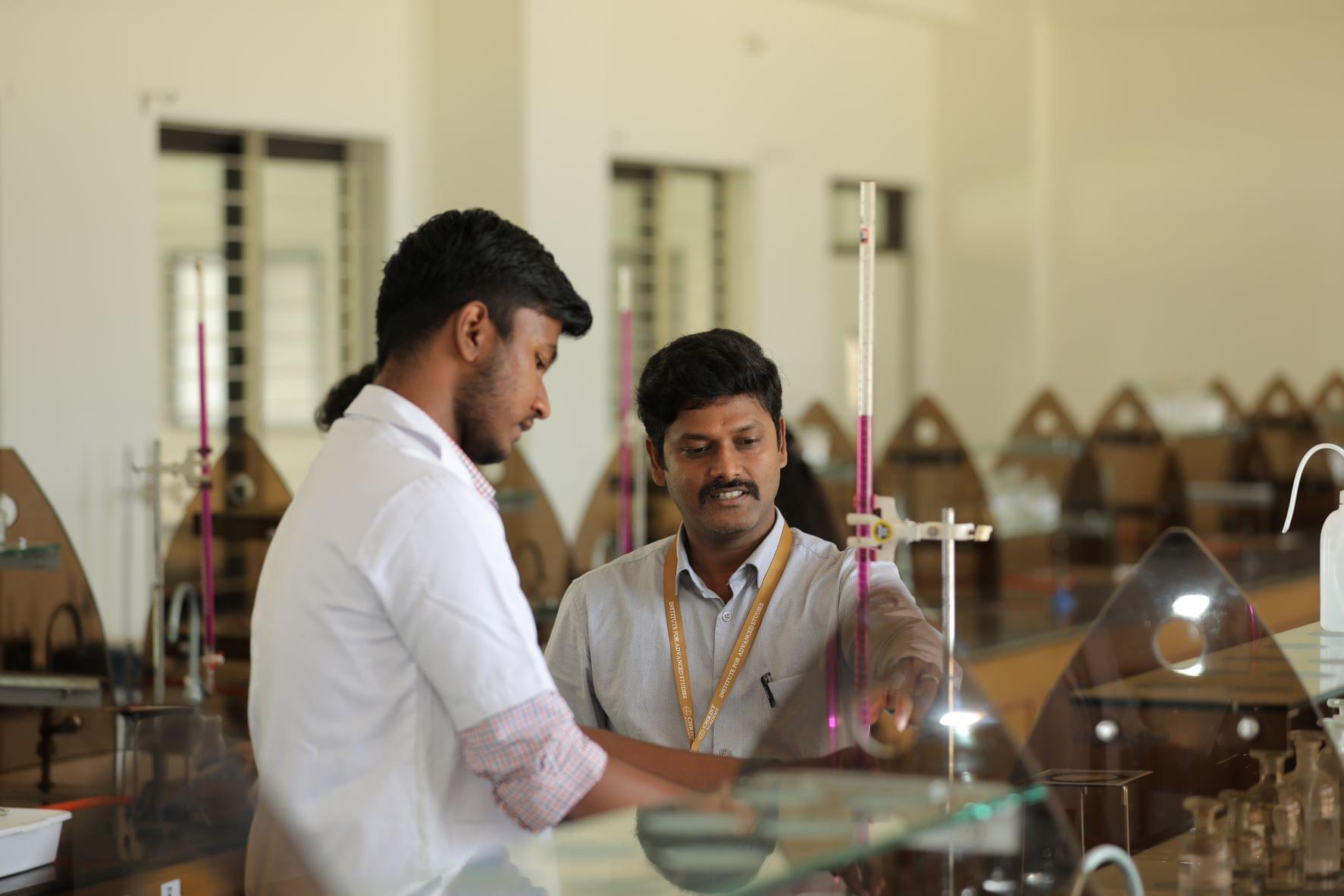 CAIAS Campus Life photo 9