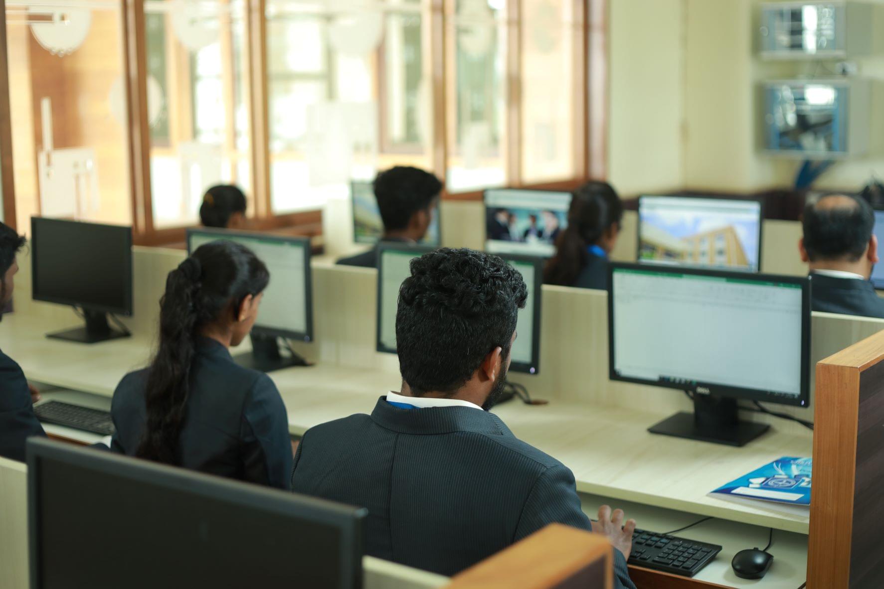 CAIAS Campus Life photo 10