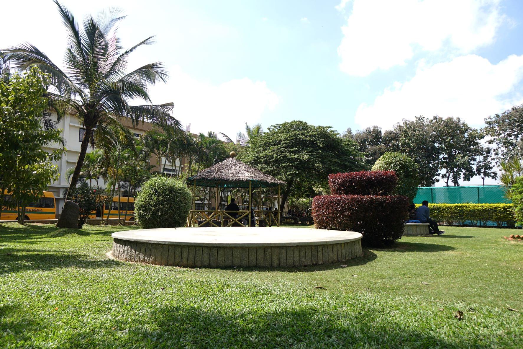 CAIAS Campus photo 7