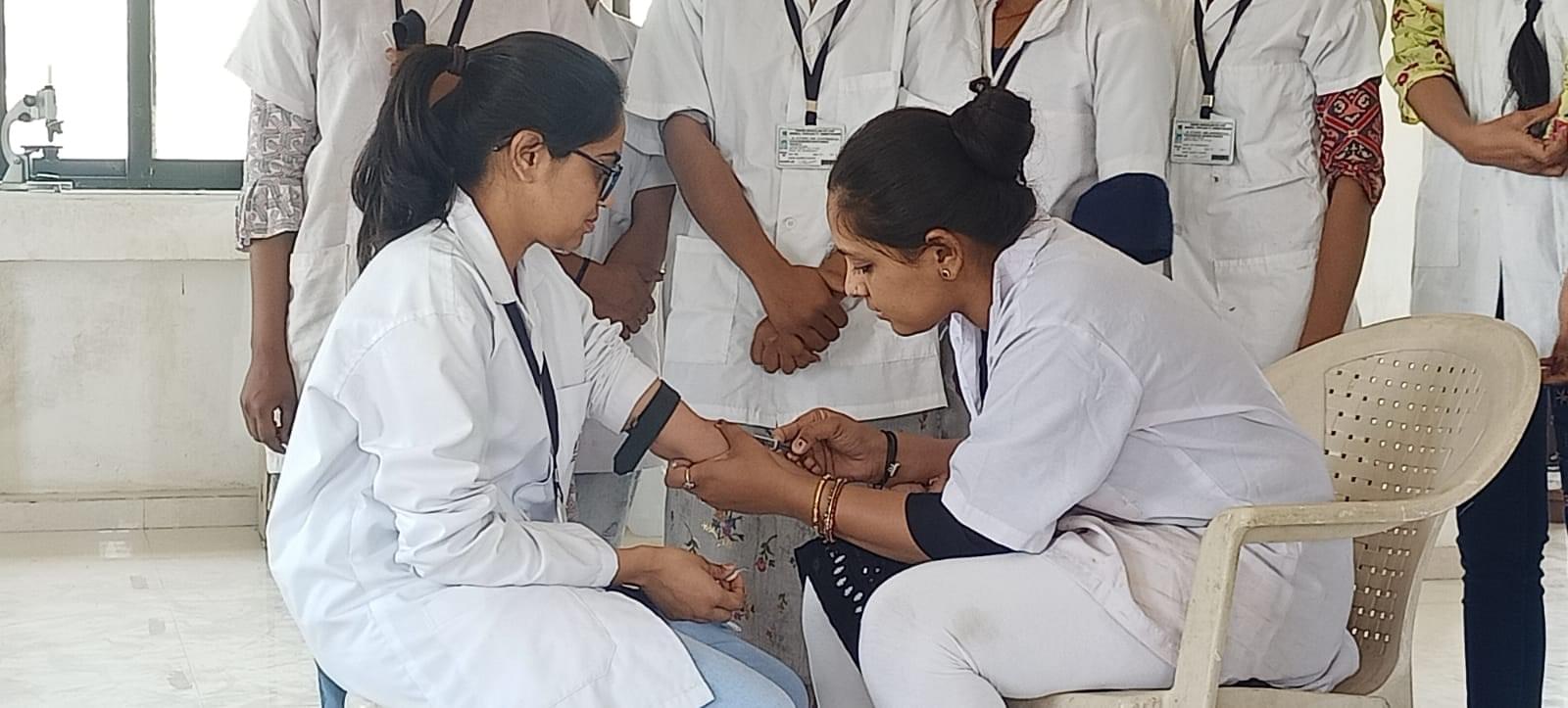 Parulba ITI College Himmatnagar ITI Theory and Practical photo 3