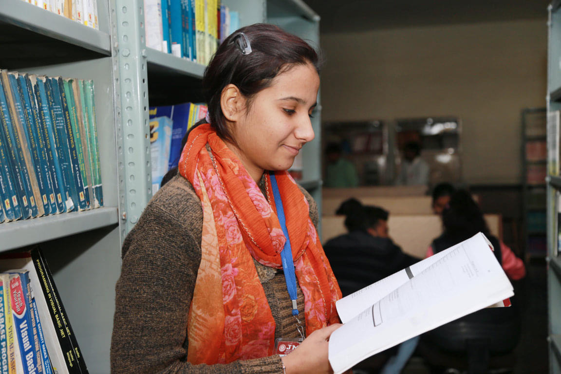 JMS Group of Institutions Hapur College campus photo 9