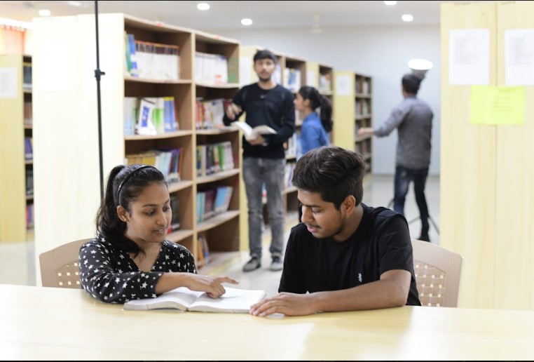 Indrashil University Rajpur Kadi Library photo 8