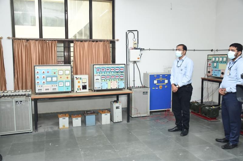 Dr. Subhash University Junagadh Infrastructure photo 12