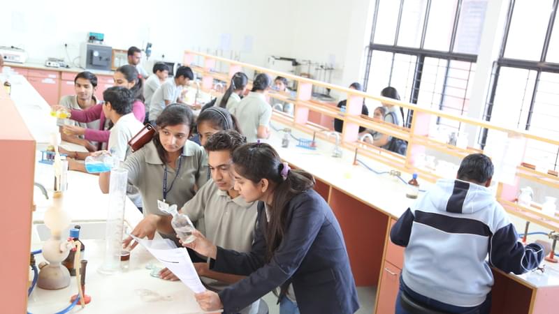 Dr. Subhash University Junagadh Infrastructure photo 17