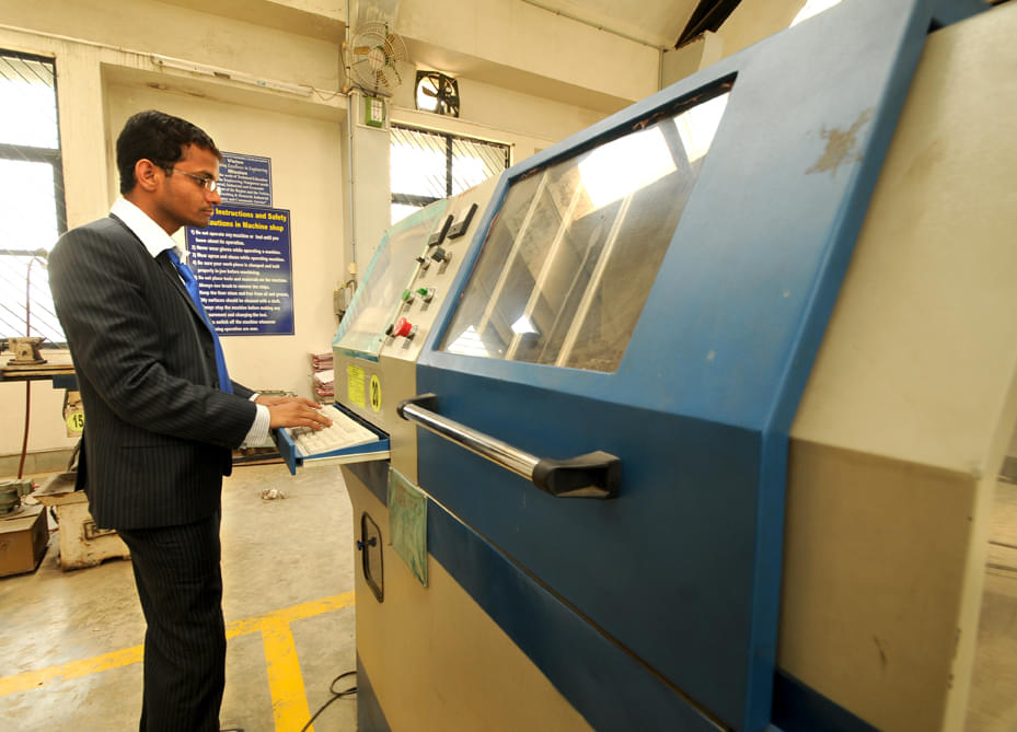 Jawaharlal Darda Institute of Engineering and Technology Yavatmal (Autonomous) Campus & Facilities photo 15