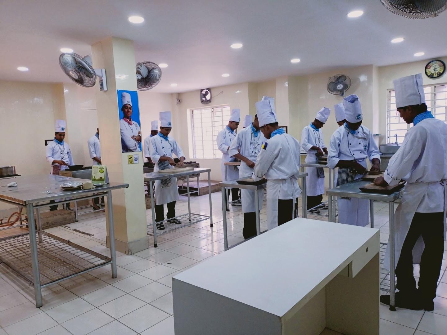 BNG Hotel Management Kolkata Campus and infrastructure photo 4