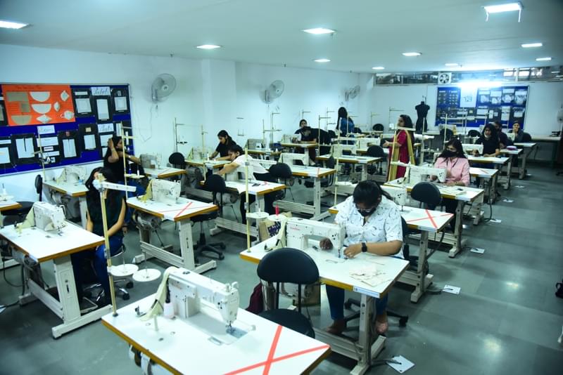 Satyam Fashion Institute Noida Infrastructure photo 2