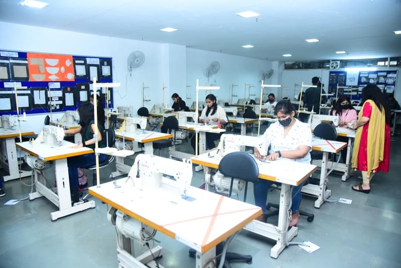 Satyam Fashion Institute Noida Infrastructure photo 3