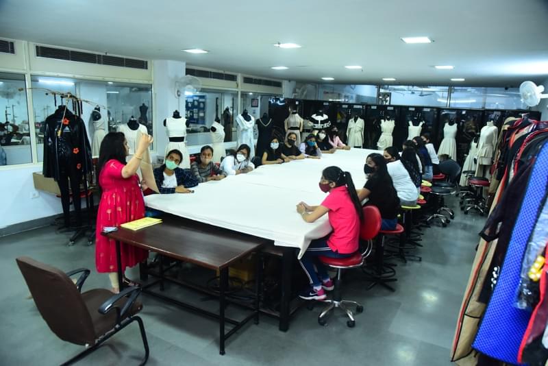 Satyam Fashion Institute Noida Infrastructure photo 7