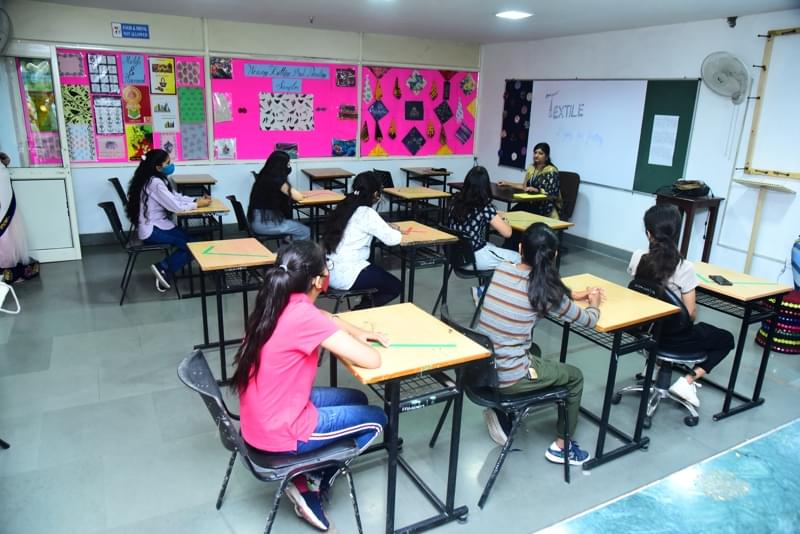 Satyam Fashion Institute Noida Infrastructure photo 10